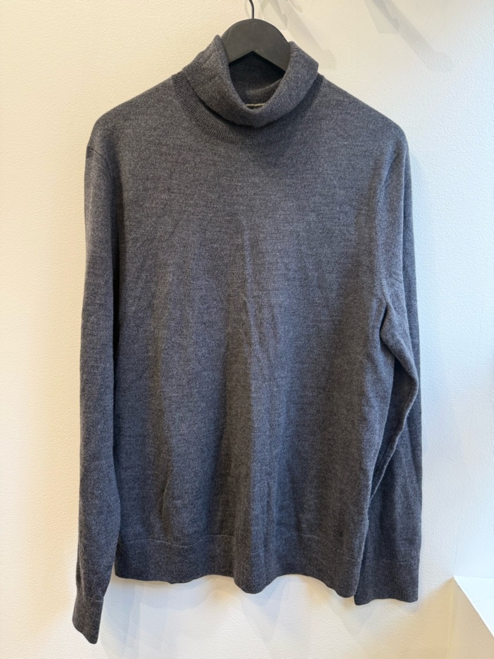 Banana Republic men's Italian merino wool Baruffa pullover sweater